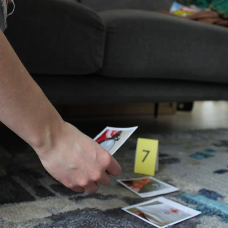 QUI A TUE DUROY ? - CLUEDO GEANT12